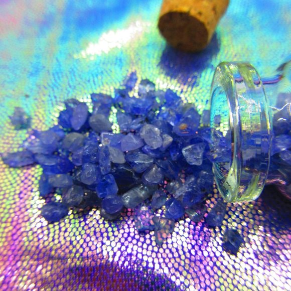 Tanzanite Gemstone Chips In A Bottle Embellishments Natural Semi Precious - Picture 1 of 3